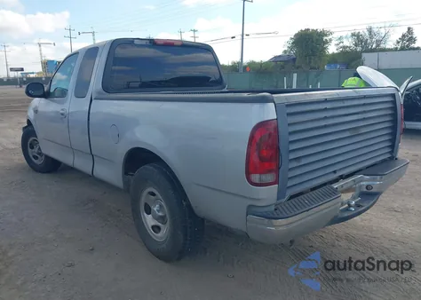 2003 Ford F-150 Xl/Xlt z USA, uszkodzony, nr VIN 1FTRX17203NA67303